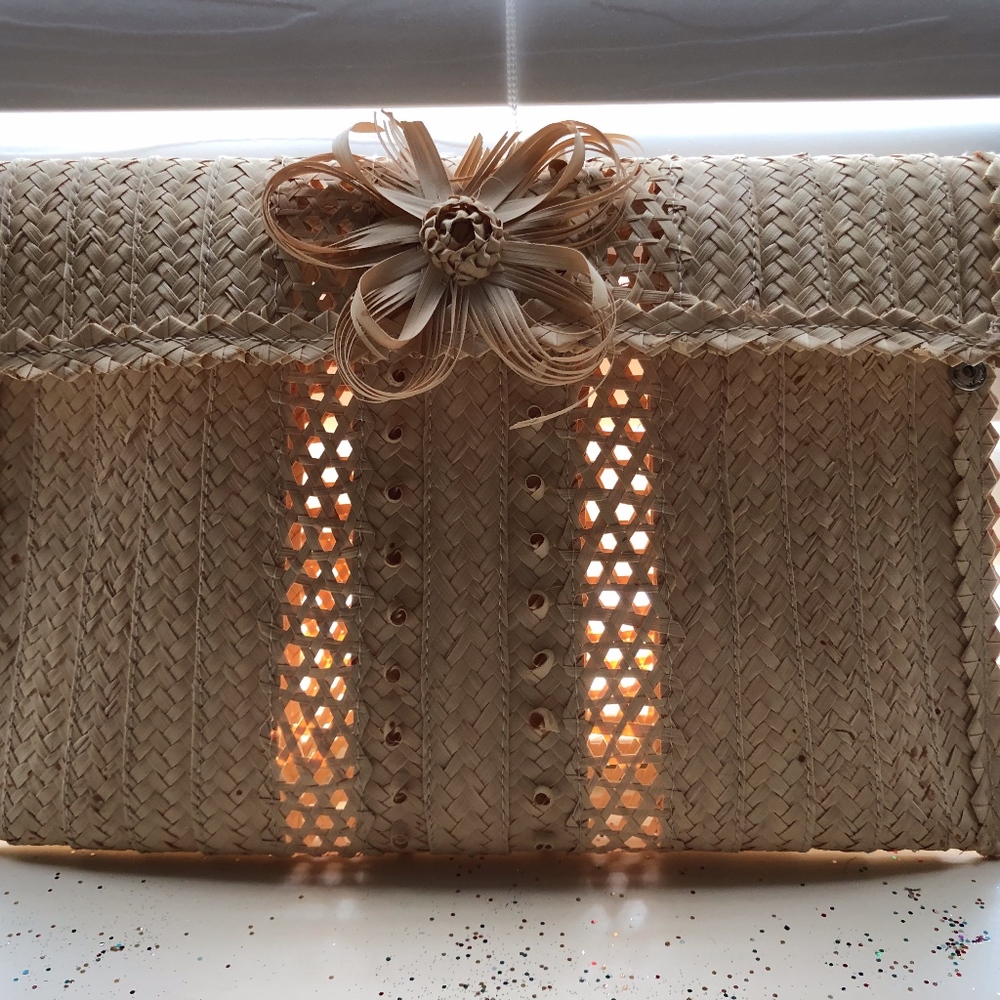 Dutch West Indies Woven Staw Purse